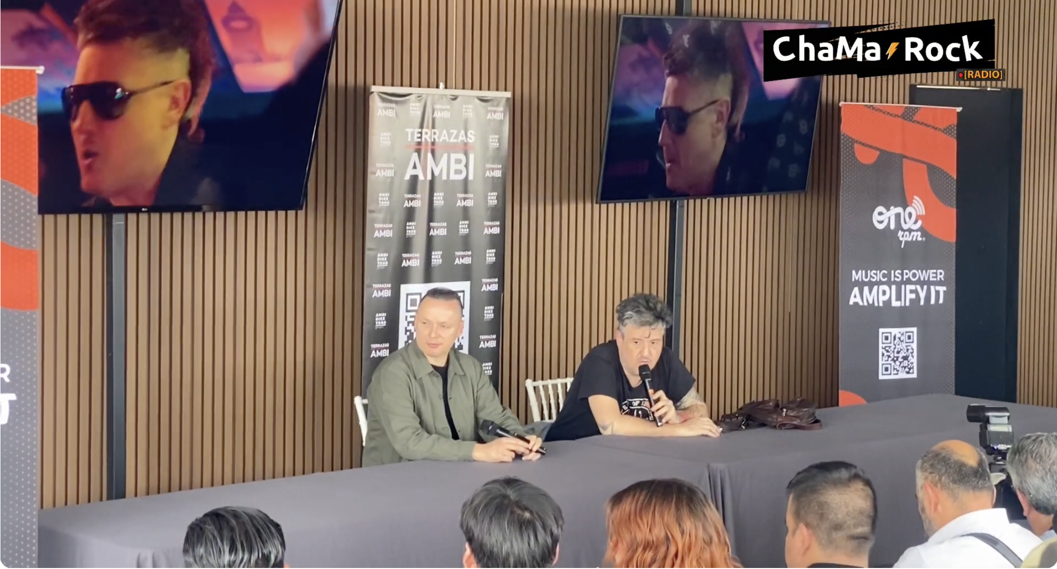 Conferencia de prensa Plastilina Mosh